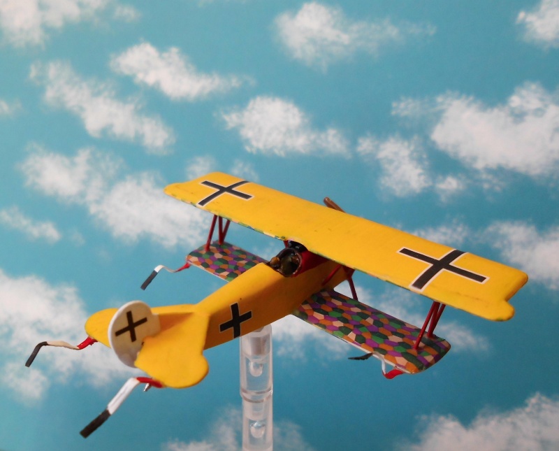 Concours de peinture Aerodrome WOG : FOKKER DVII Attachment