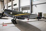 Spitfire VIIIc MV194 (1)