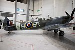 Spitfire T IX PV202 (5)