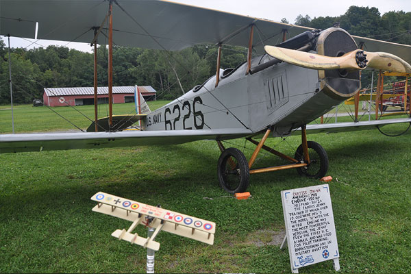 Old Rhinebeck Aerodrome
Curtiss JN 4H