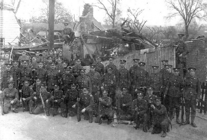 Name:  group-of-3rd-battalion-worcestershire-regiment-men-1916.jpg
Views: 2509
Size:  180.0 KB