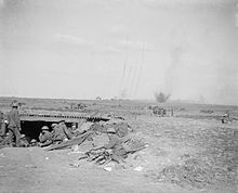 Name:  220px-18pdrsUnderFireBattleofArras24April1917.jpg
Views: 1625
Size:  6.8 KB