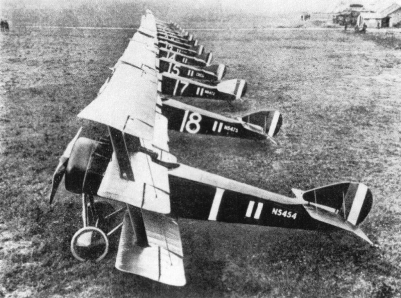 Name:  Sopwith_Triplane_in_Russland.jpg
Views: 3406
Size:  136.9 KB