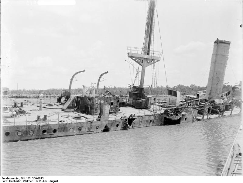 Name:  Bundesarchiv_Bild_105-DOA3013,_Deutsch-Ostafrika,_Kreuzer_Königsberg.jpg
Views: 961
Size:  59.6 KB