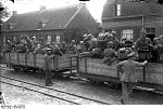 Bundesarchiv Bild 104 0332, Truppentransport zur Front