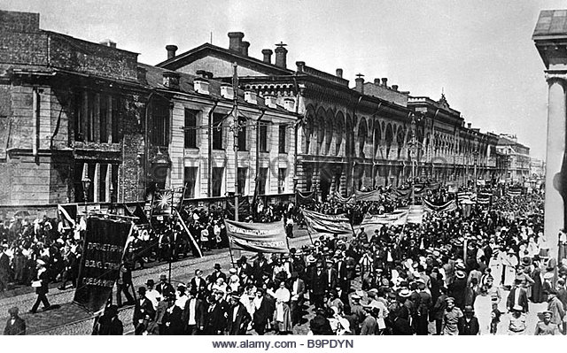 Name:  the-july-1917-demonstration-in-petrograd-b9pdyn.jpg
Views: 1197
Size:  103.3 KB