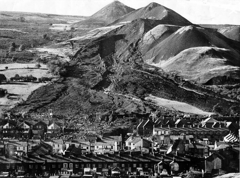 Name:  Aberfan_Disaster.jpg
Views: 710
Size:  271.6 KB