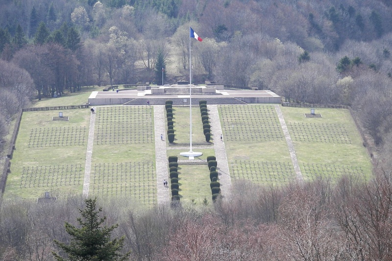 Name:  Hartmannsweilerkopf_Cemetery.jpg
Views: 474
Size:  215.5 KB