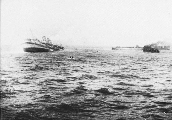 Name:  HMHS_Anglia_sinking.jpg
Views: 822
Size:  39.0 KB